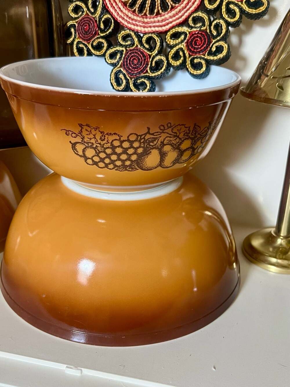 Vintage Pyrex Old Orchard Mixing Bowl 2-Piece Nesting Set